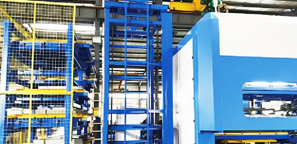 Fully automatic laminating unit